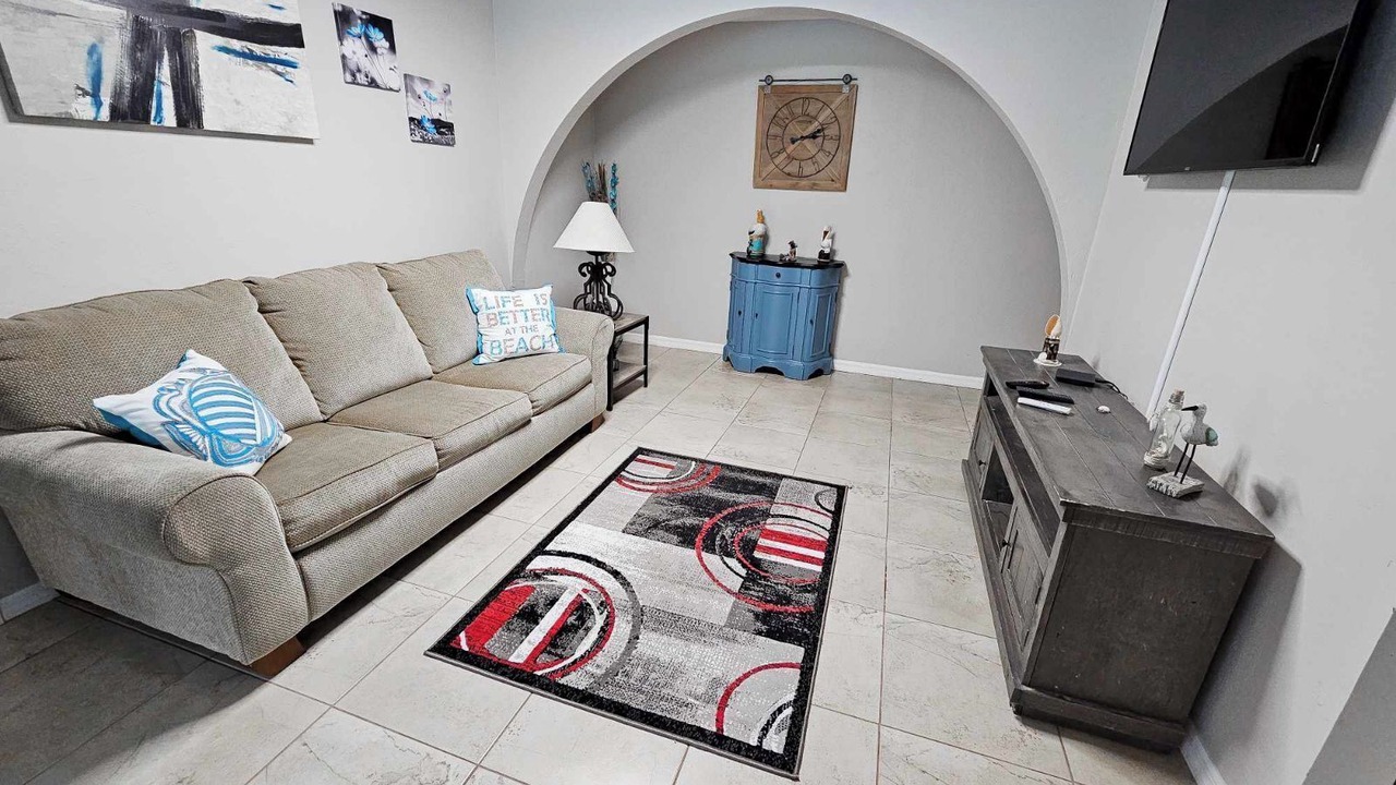 Photo of Livingroom in Eight Lakes