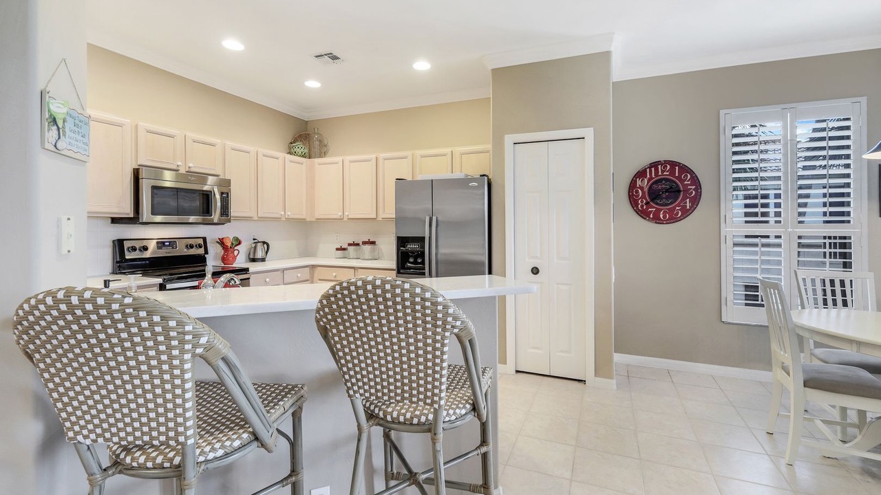 Photo of Others in Tropical Cove