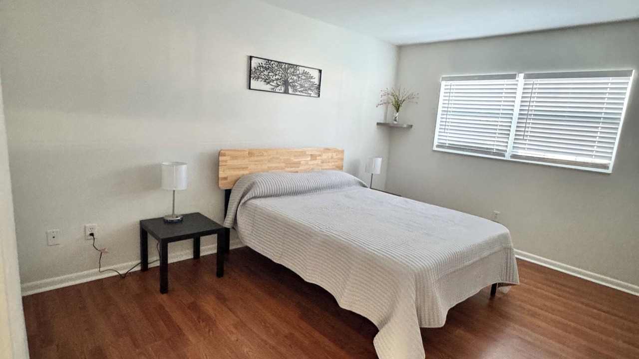 Photo of Bedroom in Cypress Lake