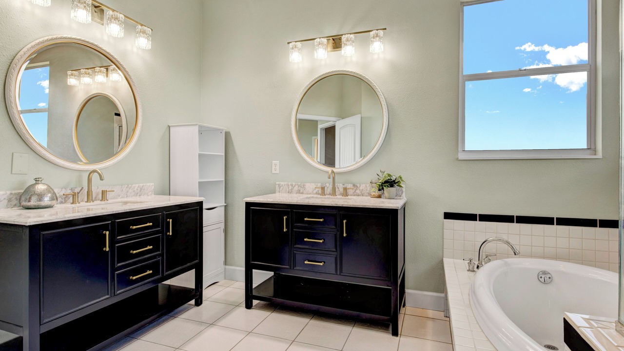 Photo of Bathroom in Terra Ceia