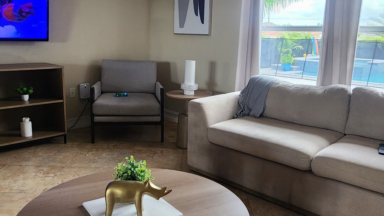 Photo of Livingroom in Mariner