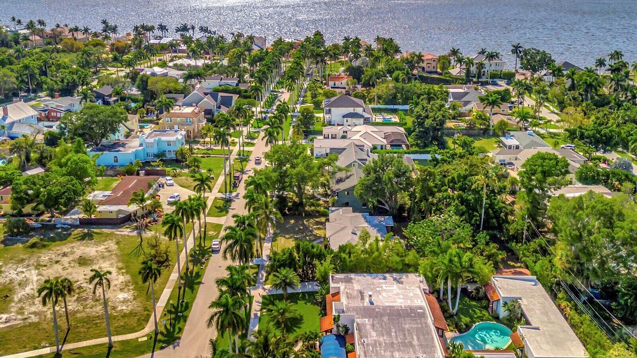 Photo of Outdoor in Coconut Grove