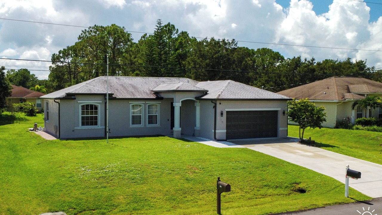 Photo of Outdoor in North Port