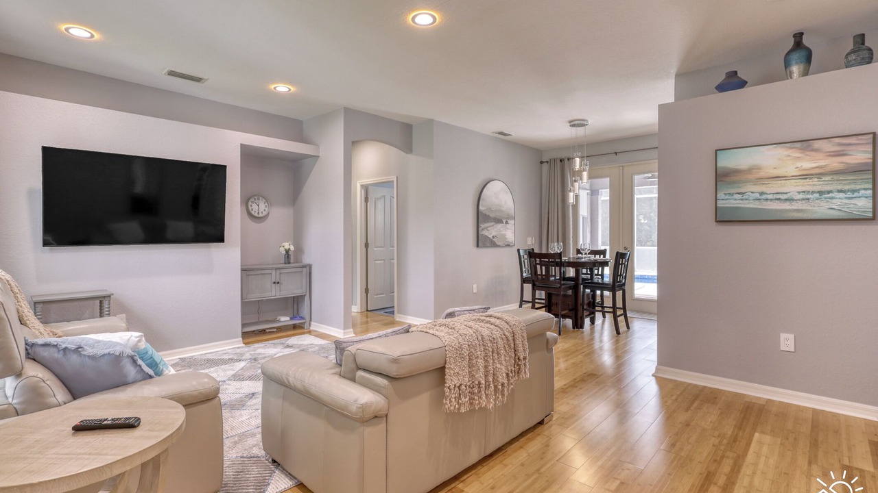 Photo of Livingroom in North Port