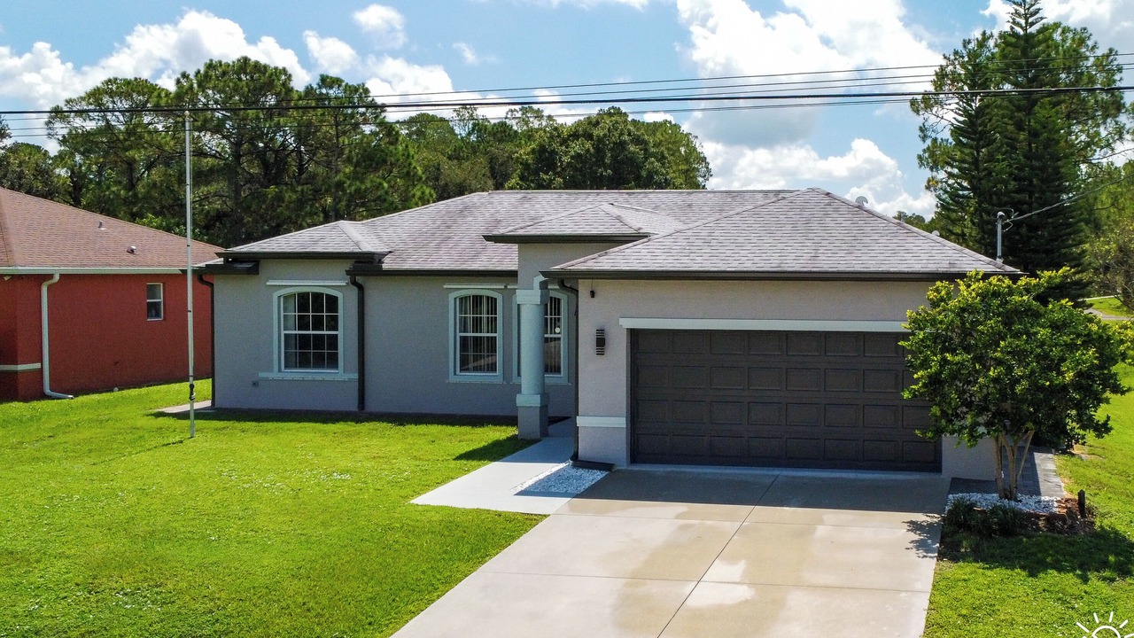 Photo of Outdoor in North Port