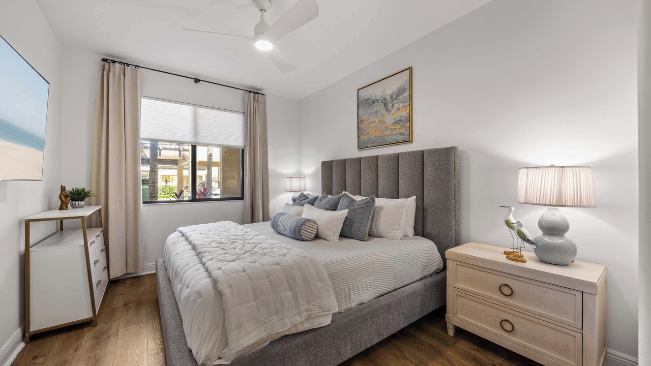 Photo of Bedroom in Royal Harbor