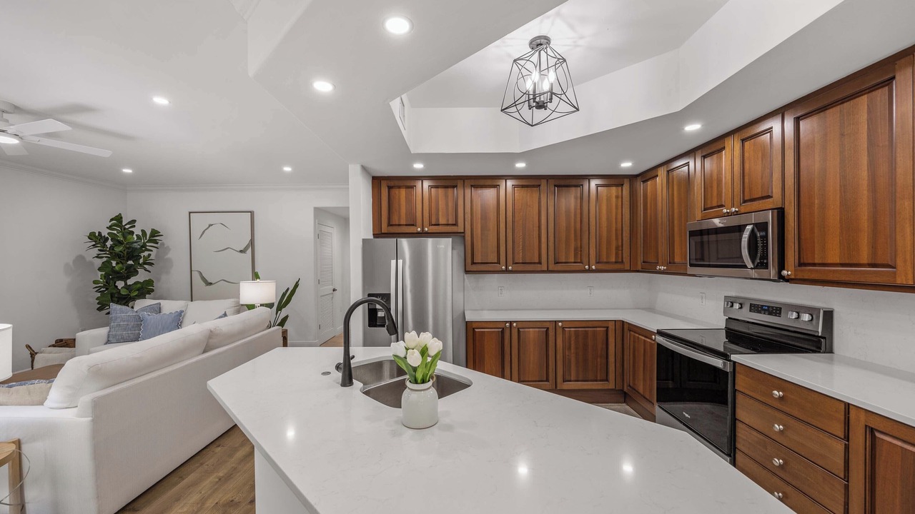 Photo of Kitchen in Royal Harbor