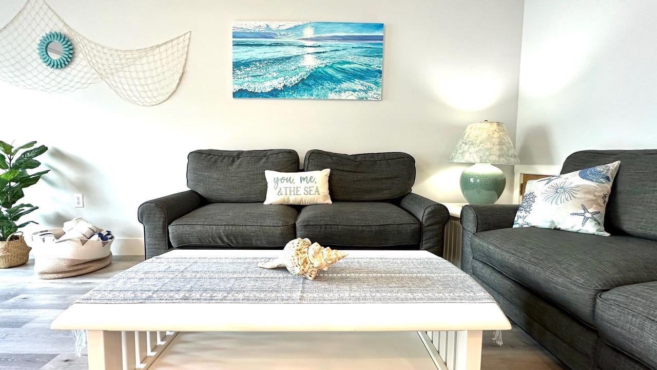Photo of Livingroom in Whitney Beach
