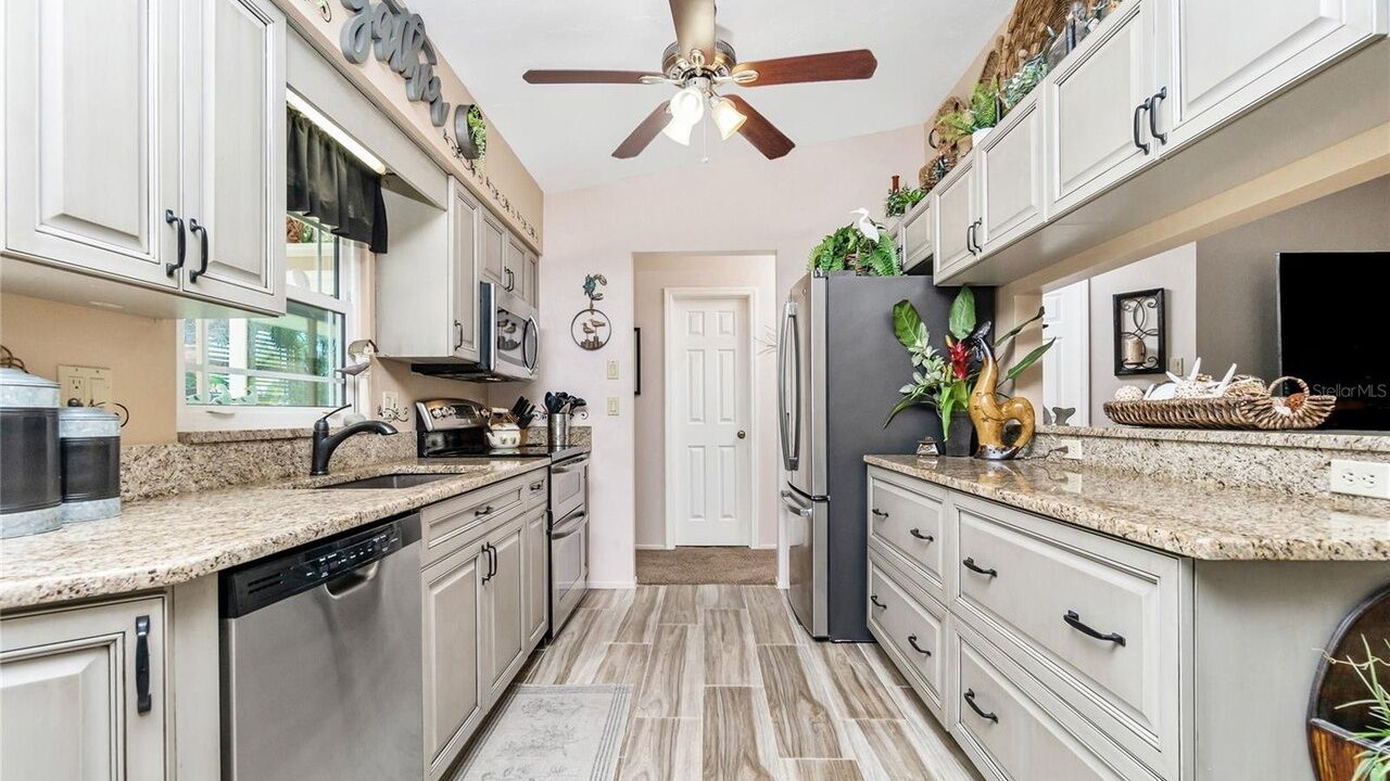Photo of Kitchen in Englewood East