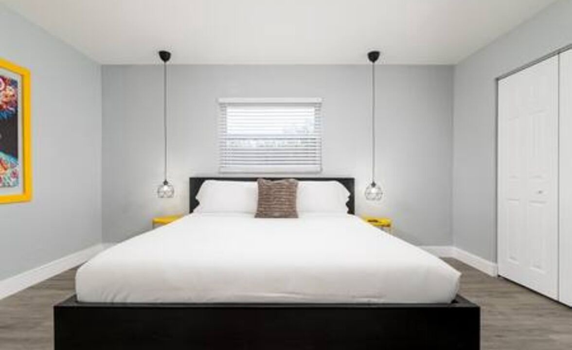 Photo of Bedroom in Coral Shores