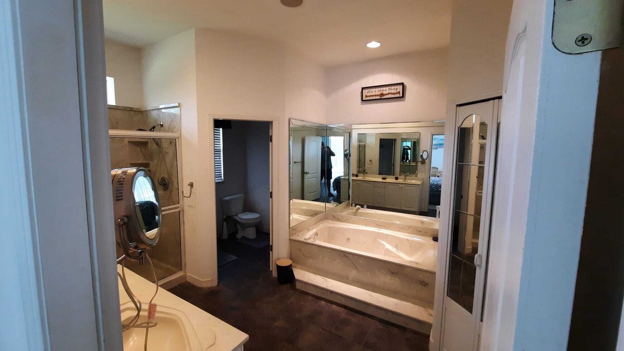 Photo of Bathroom in Lehigh Acres