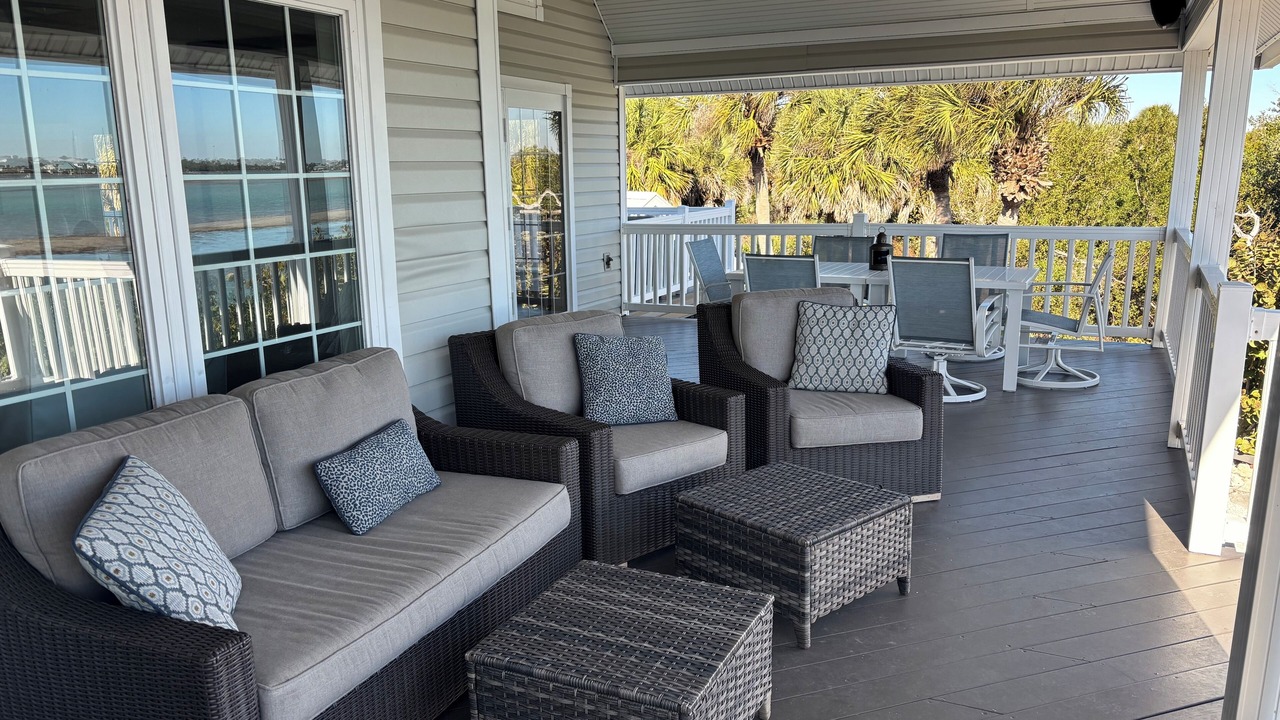 Photo of Patio Balcony in Palm Island