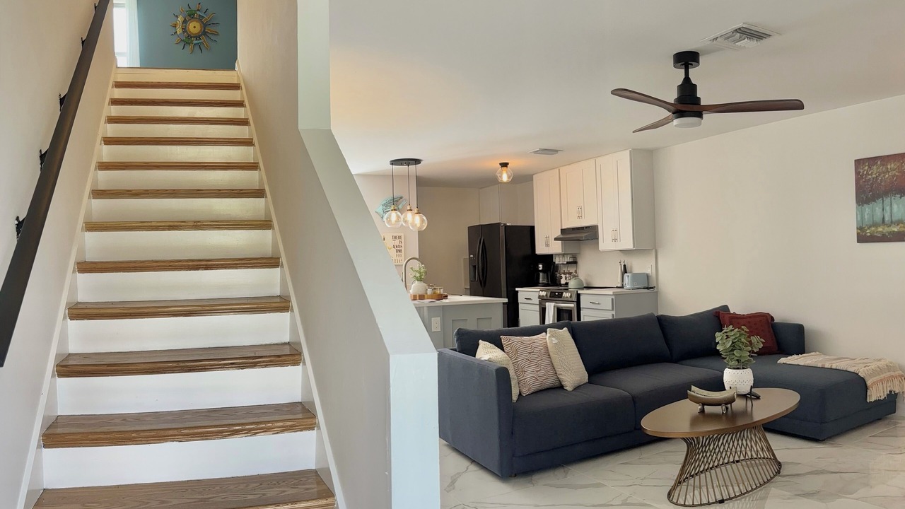 Photo of Livingroom in Mariner