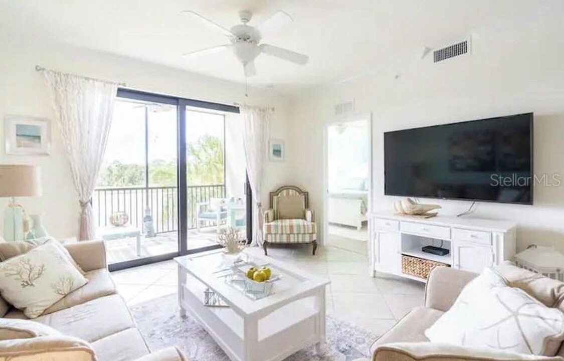 Photo of Livingroom in Lakewood Ranch
