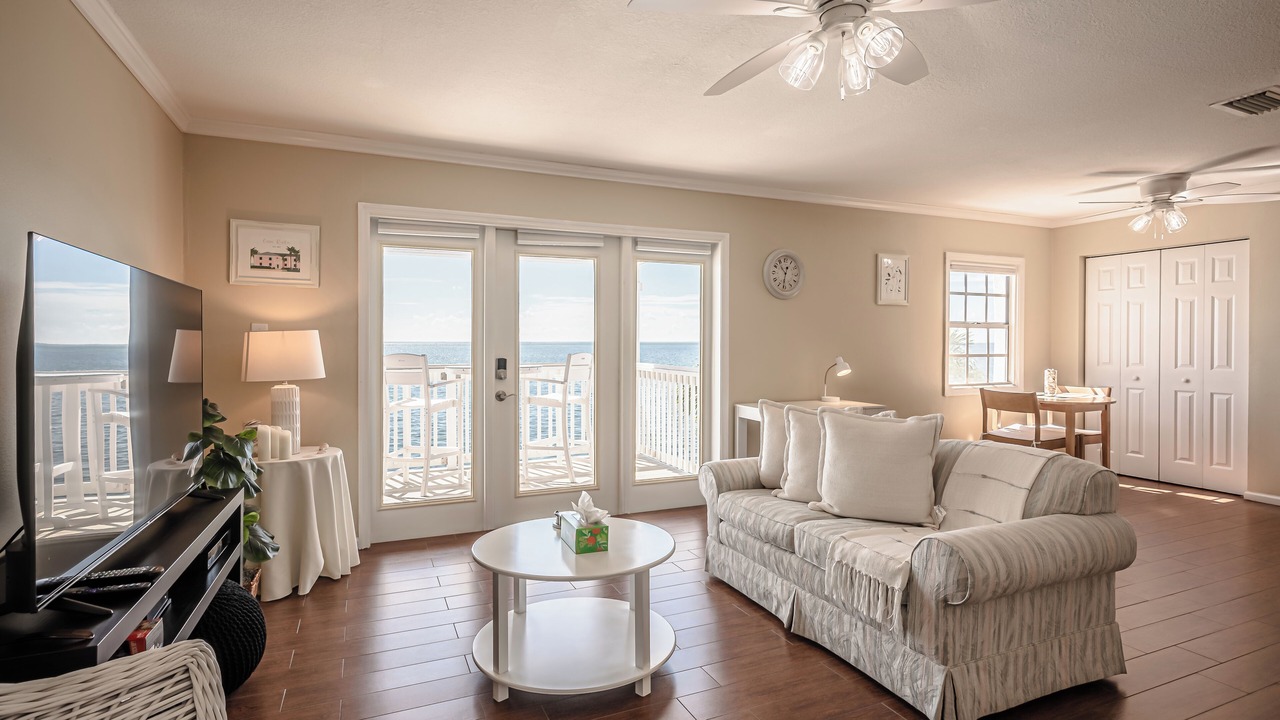 Photo of Livingroom in Coquina Key