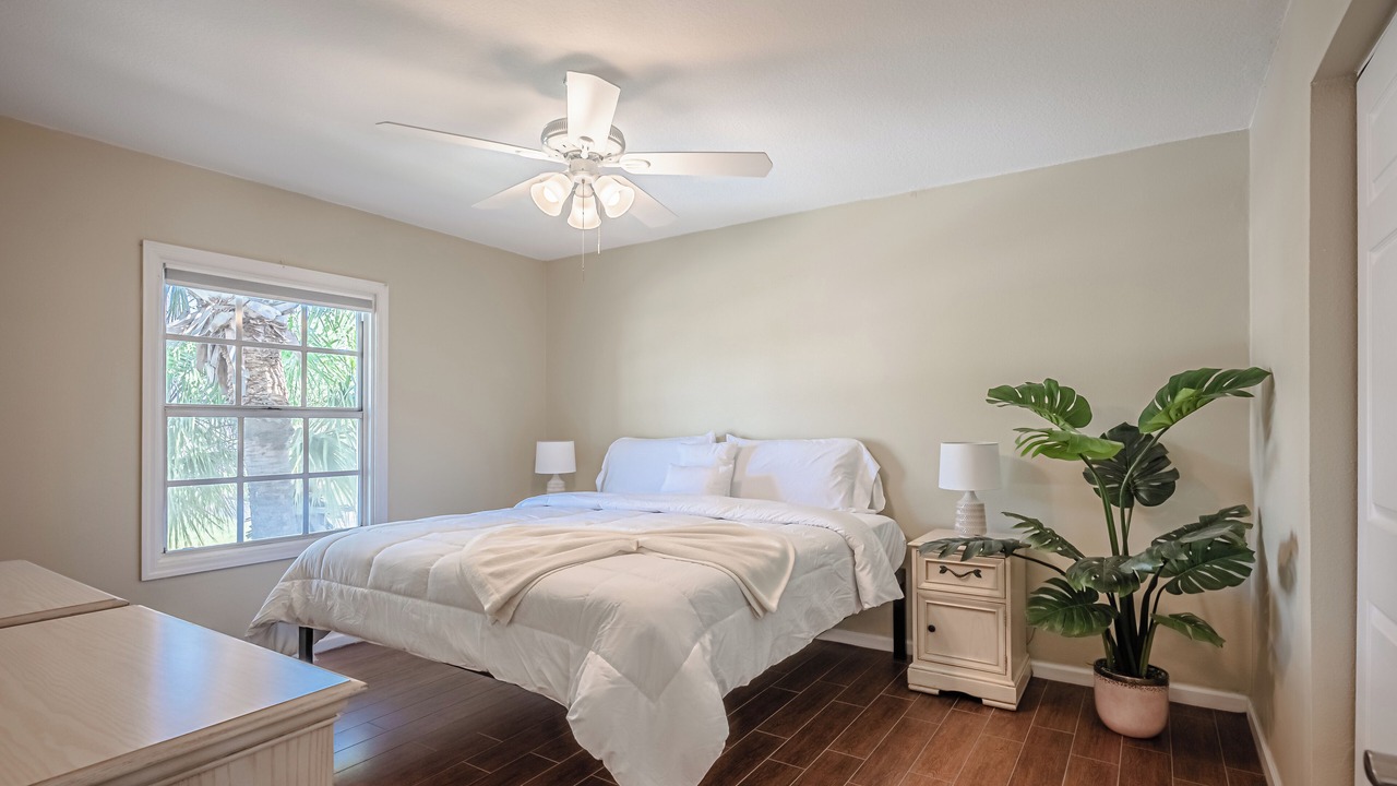 Photo of Bedroom in Coquina Key