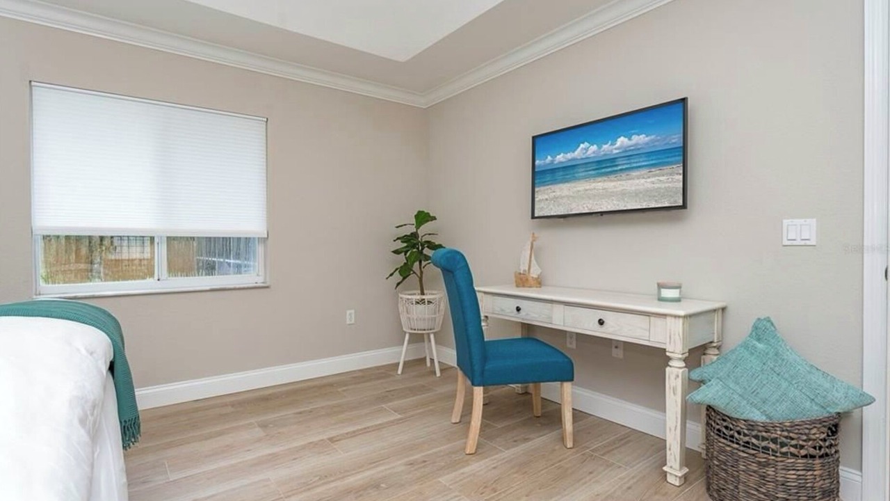 Photo of Bedroom in Englewood East