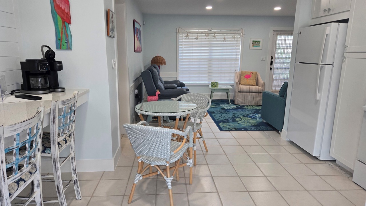 Photo of Livingroom in Bokeelia