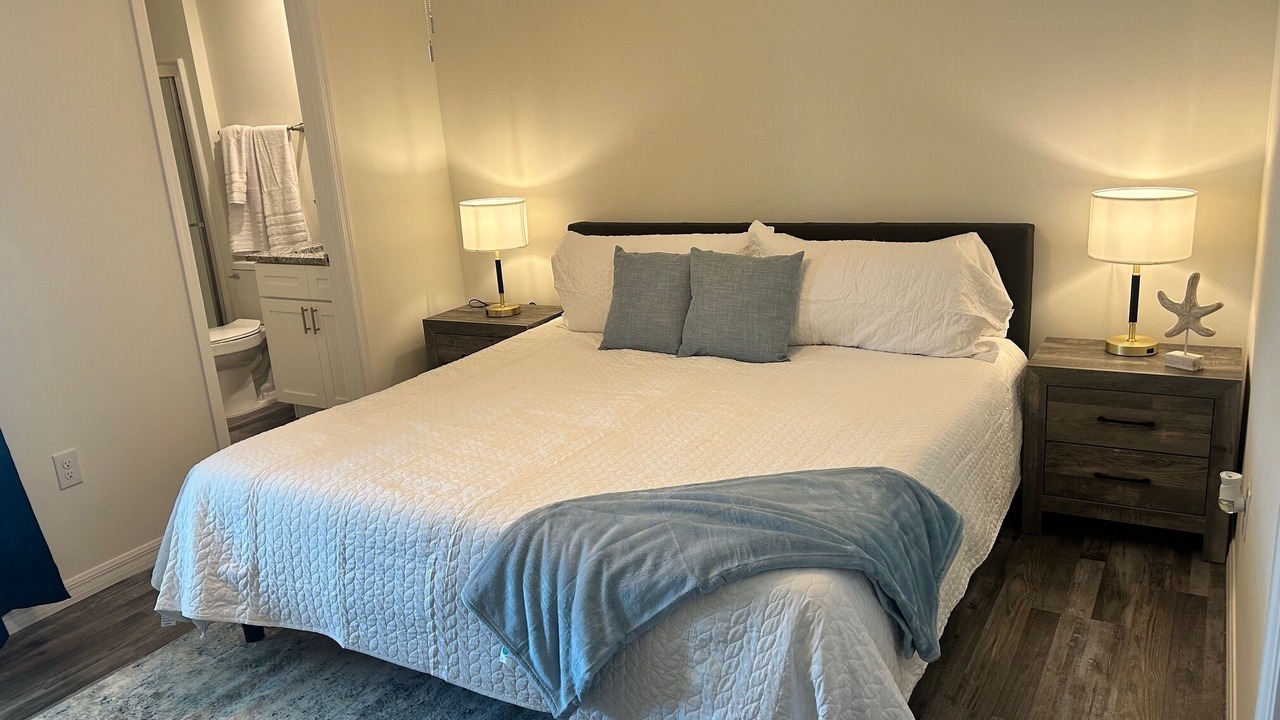 Photo of Bedroom in Diplomat