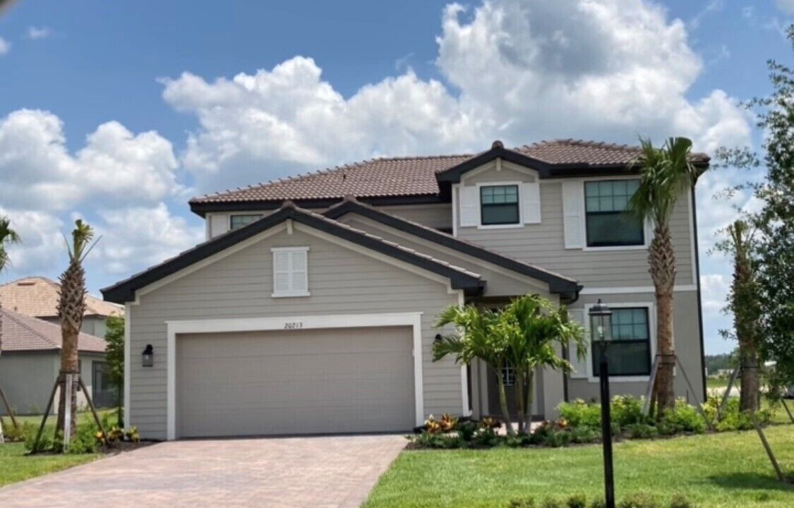 Photo of Outdoor in Estero