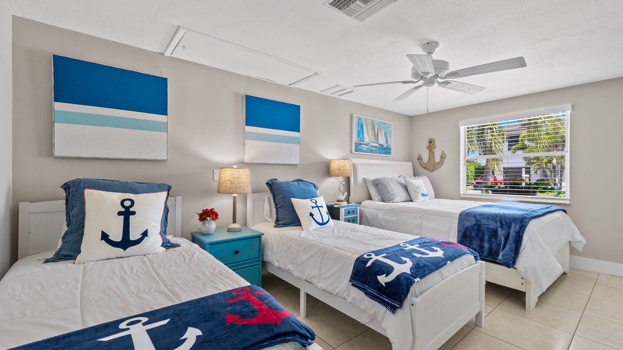 Photo of Bedroom in Connors