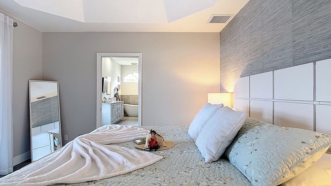 Photo of Bedroom in Cape Coral