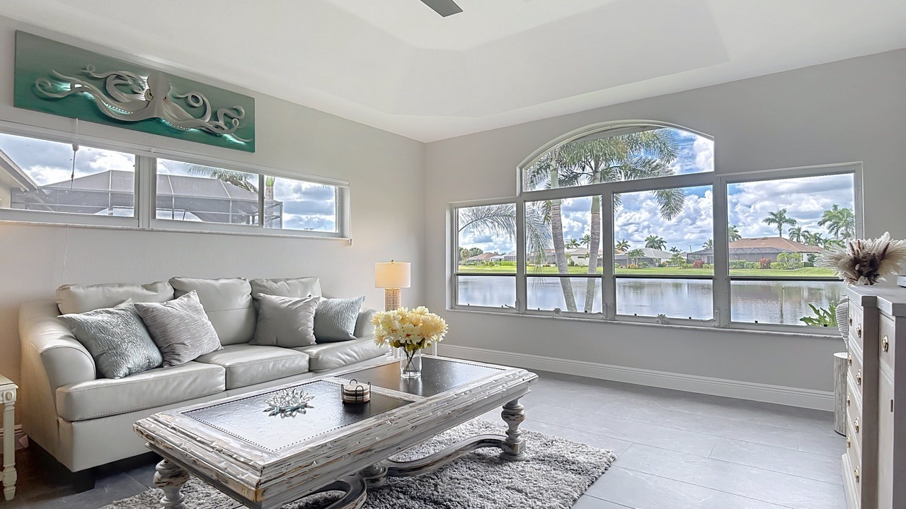 Photo of Livingroom in Cape Coral