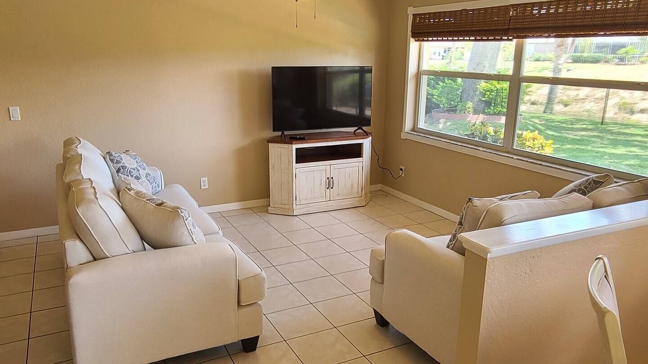 Photo of Livingroom in Broadmoor