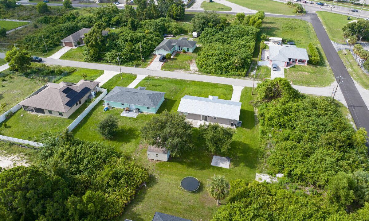 Photo of Outdoor in Lehigh Acres