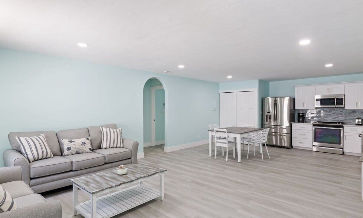 Photo of Livingroom in Bonita Springs