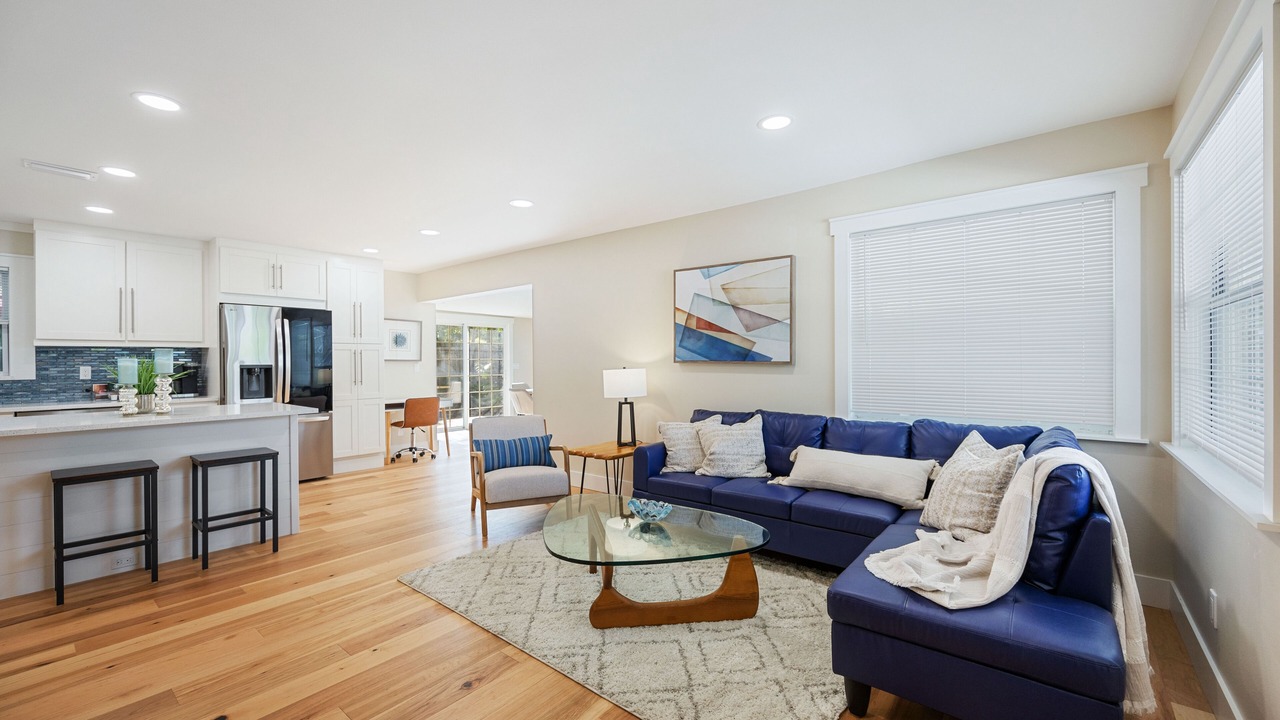 Photo of Livingroom in Arlington Park