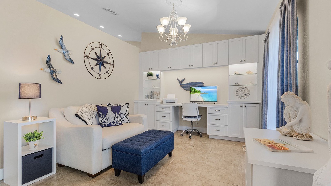 Photo of Livingroom in Diplomat