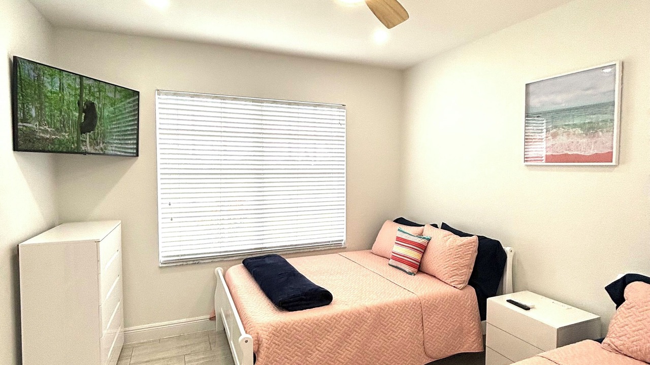 Photo of Bedroom in Harris