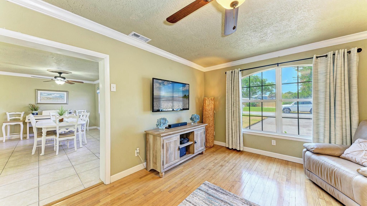 Photo of Livingroom in West Bradenton