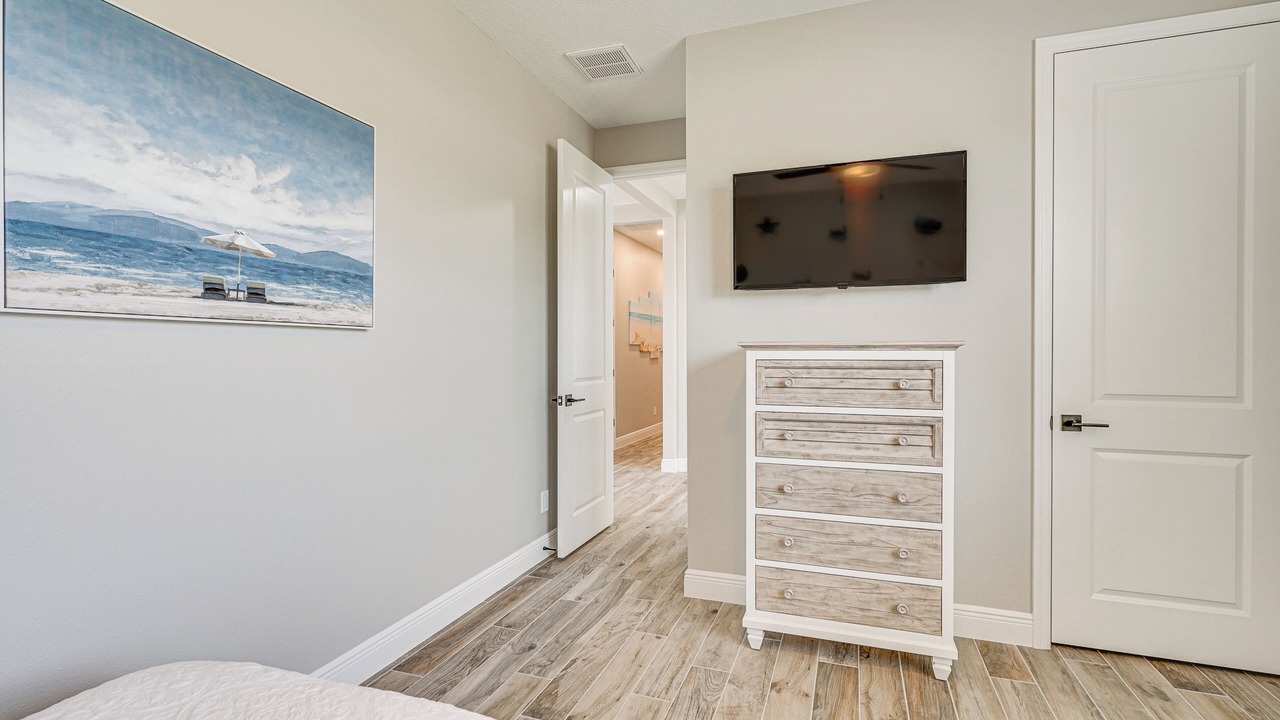 Photo of Bedroom in Charlotte Park