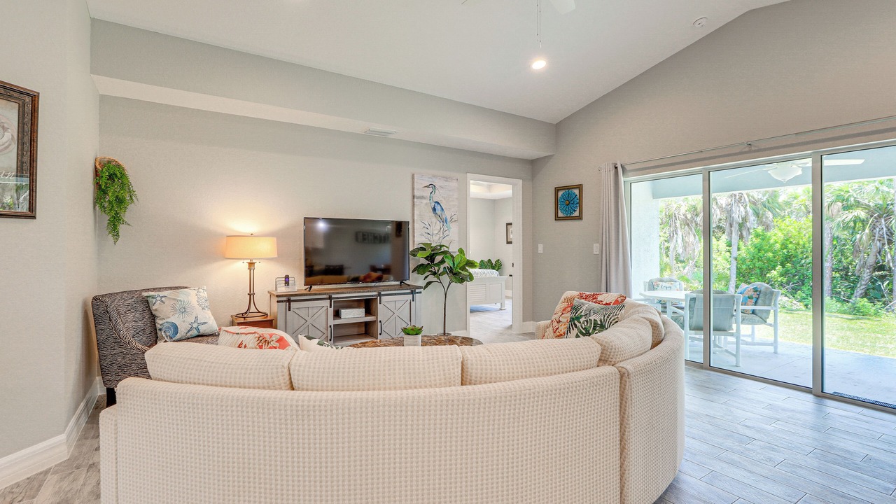 Photo of Livingroom in Rotonda Heights