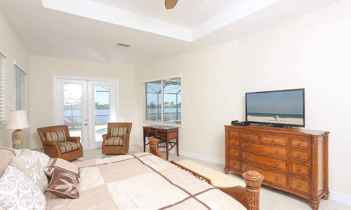 Photo of Bedroom in Englewood