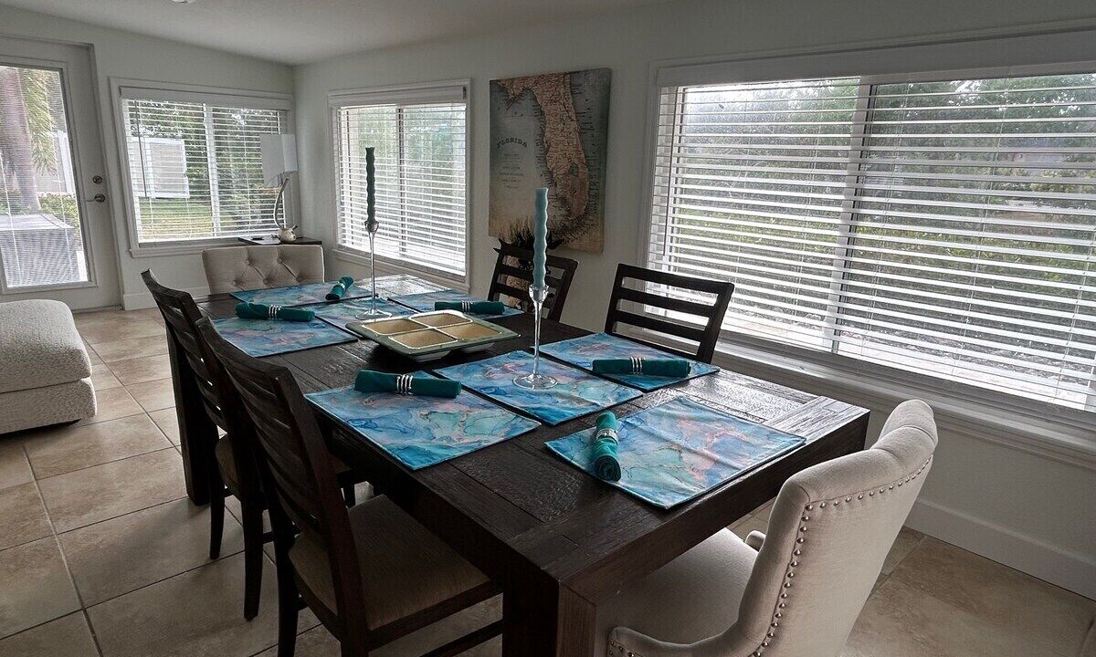Photo of Livingroom in Englewood