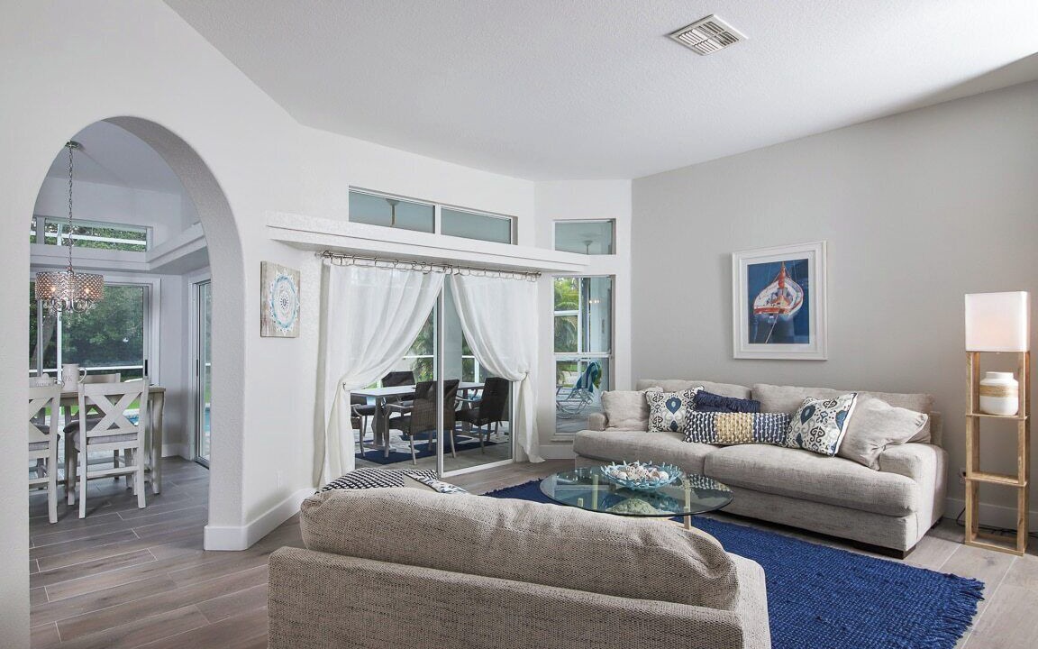 Photo of Livingroom in Englewood