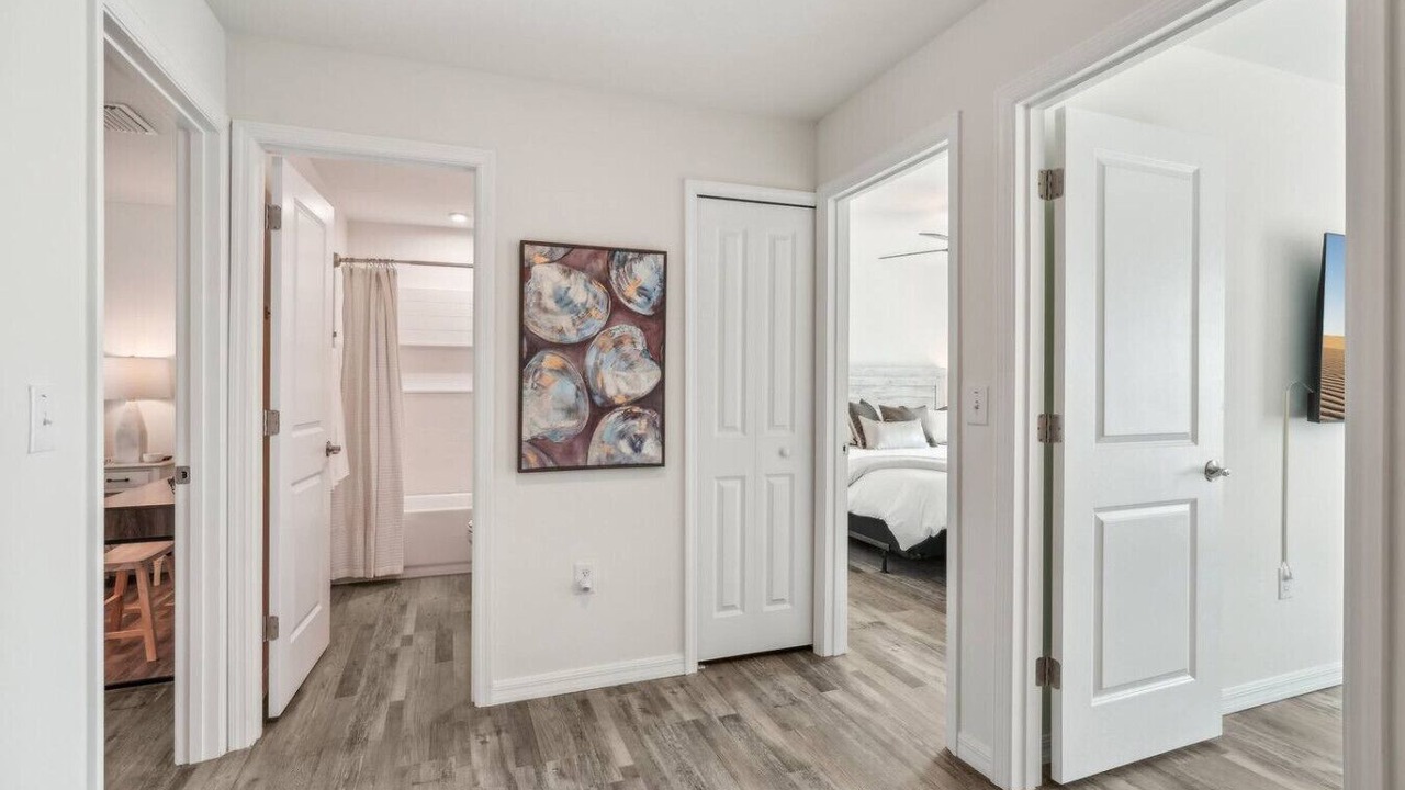 Photo of Bedroom in Mariner