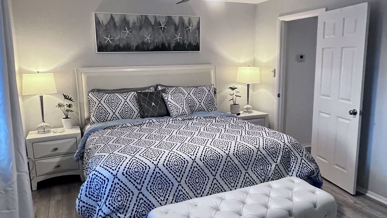 Photo of Bedroom in Englewood