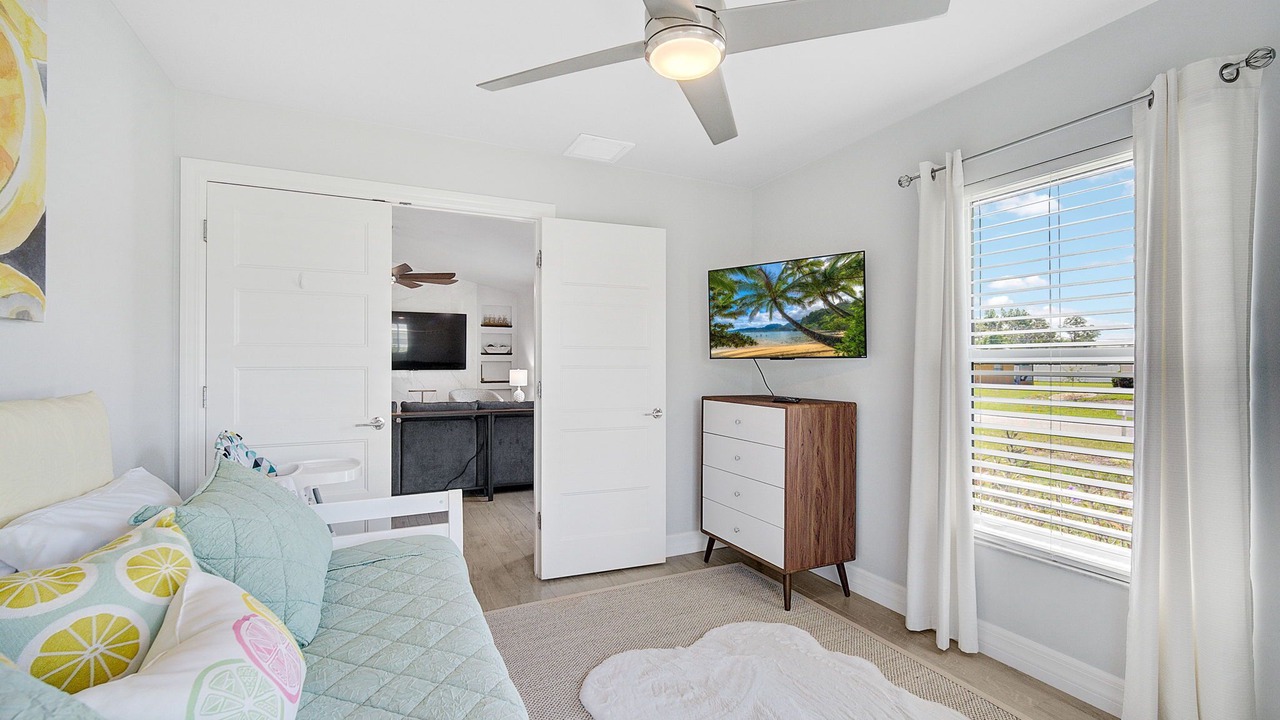 Photo of Bedroom in Englewood East