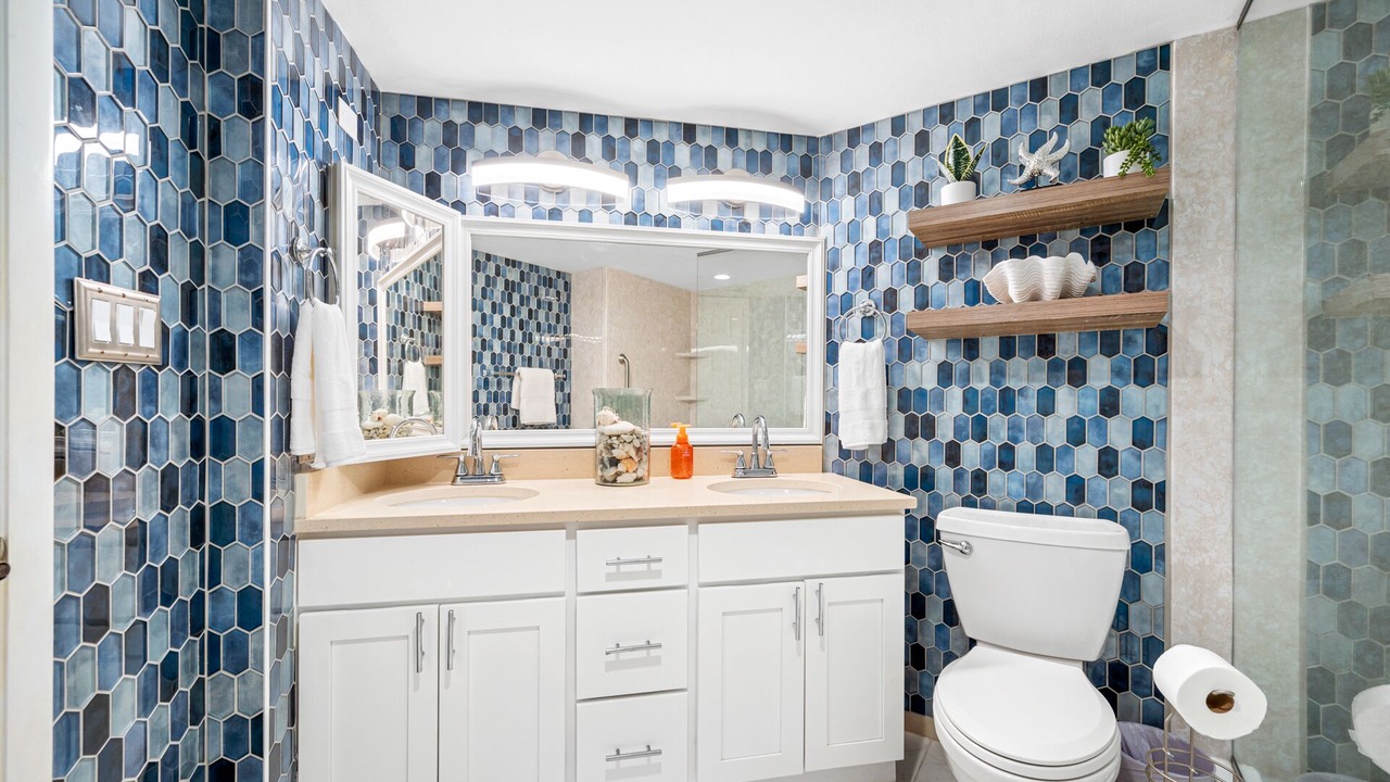 Photo of Bathroom in Sand Key
