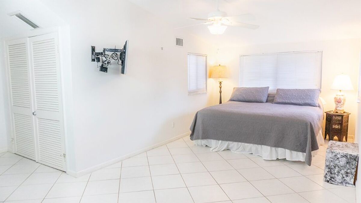 Photo of Bedroom in Sanibel