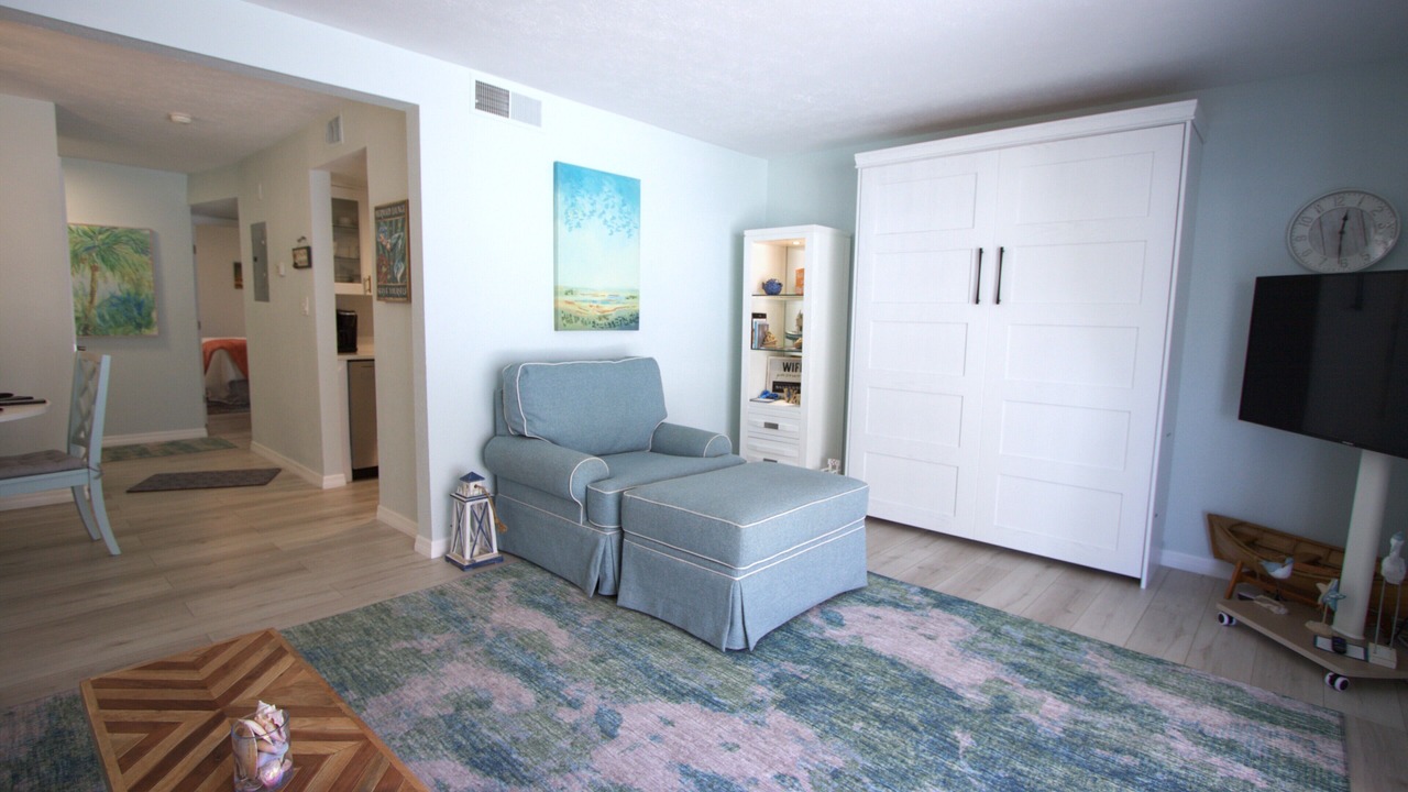 Photo of Livingroom in Bayview