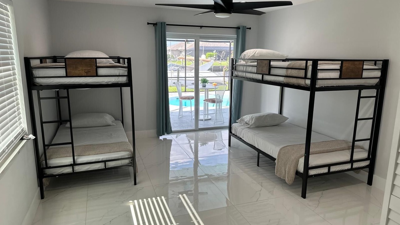 Photo of Bedroom in Fort Myers Shores