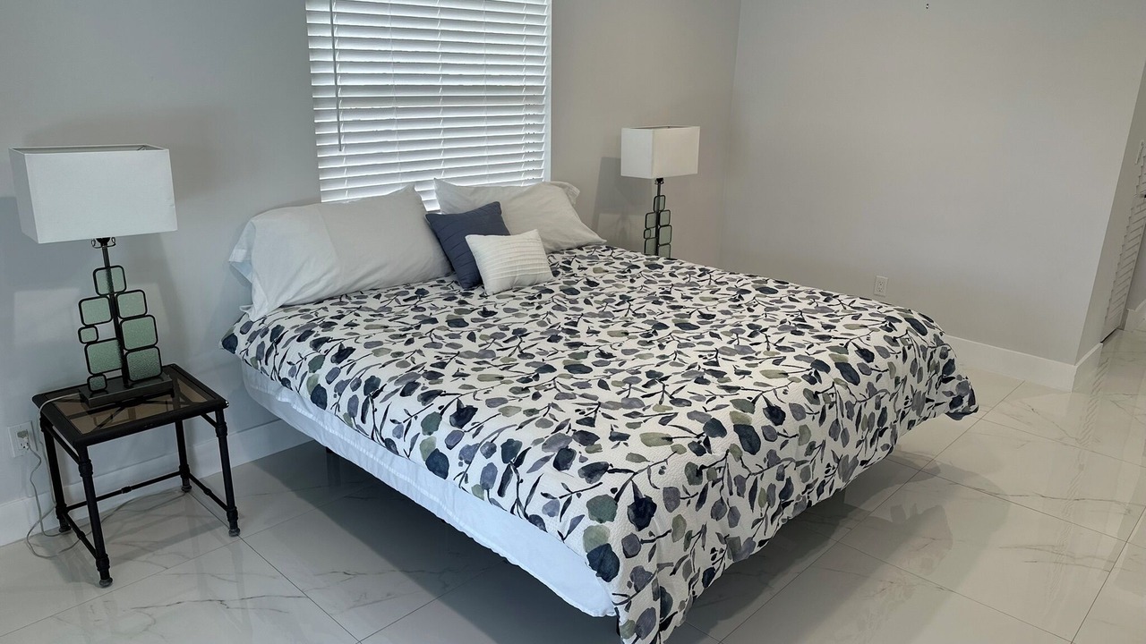 Photo of Bedroom in Fort Myers Shores