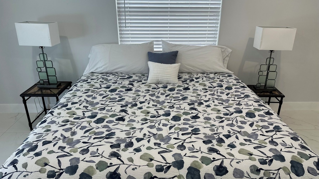 Photo of Bedroom in Fort Myers Shores
