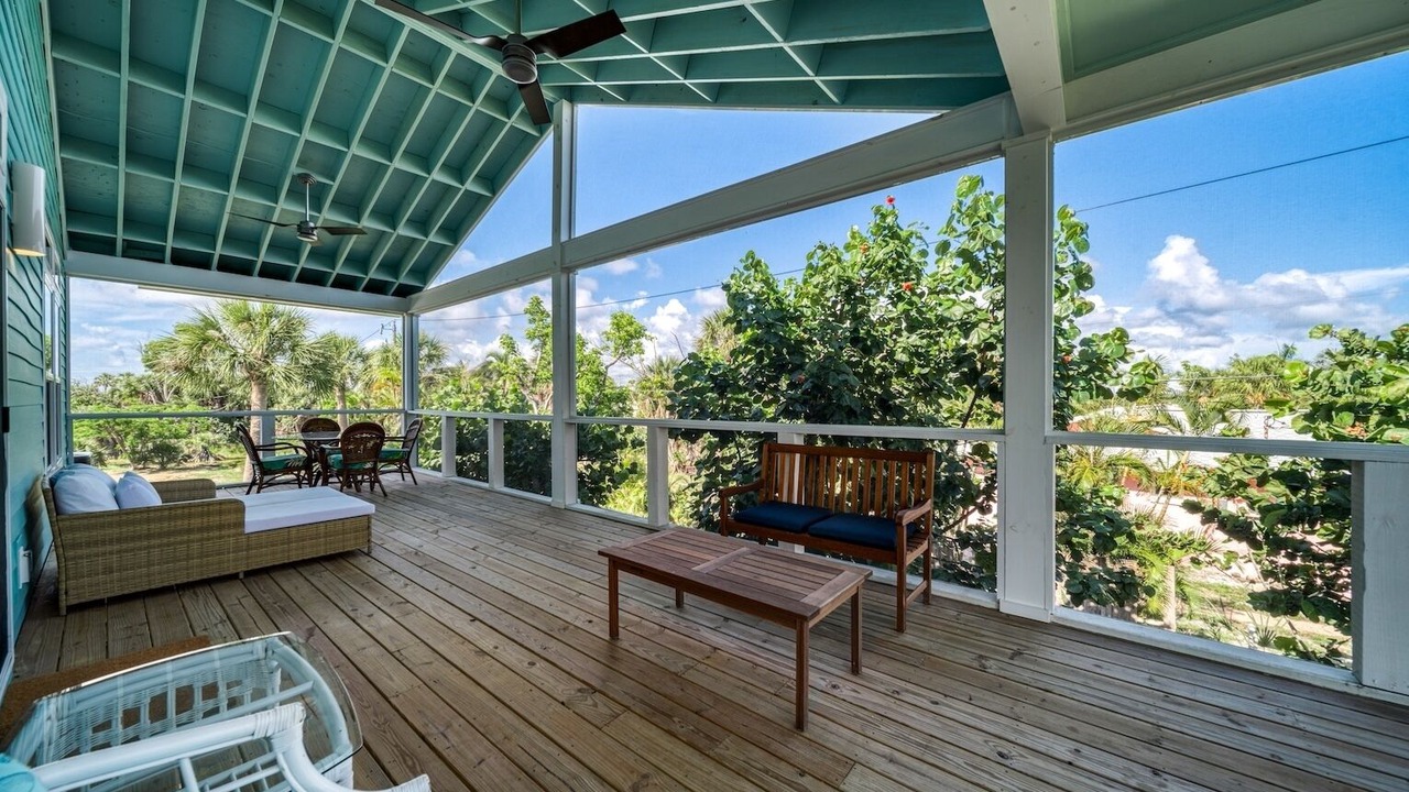 Photo of Patio Balcony in Tradewinds