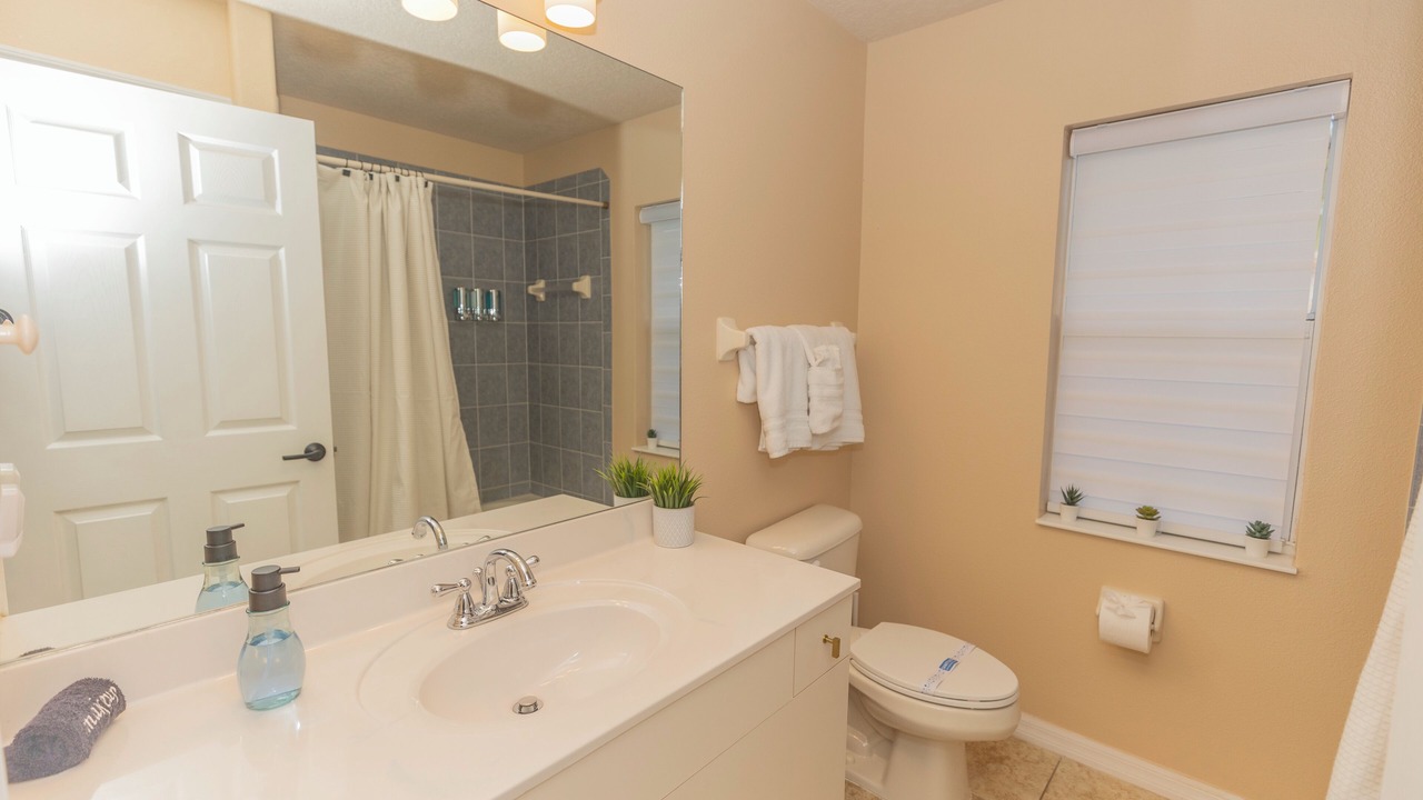 Photo of Bathroom in South Gulf Cove